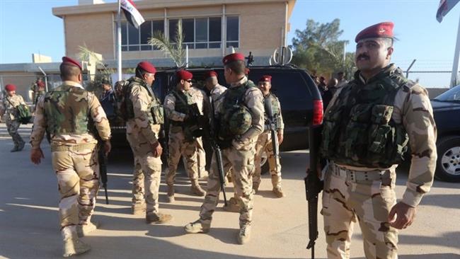 Iraqi soldiers clash with ISIL terrorists in Baiji